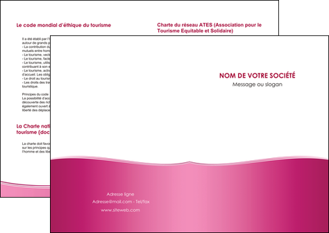 modele en ligne depliant 2 volets  4 pages  rose pastel fond rose couleur pastel MLGI68395