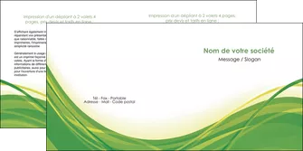 exemple depliant 2 volets  4 pages  espaces verts vert fond vert nature MLGI74791